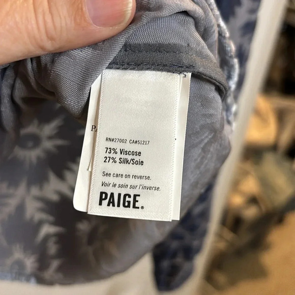 NWT PAIGE Selmah Floral Burnout Long-Sleeve Blouse size small in iced slate - Picture 7 of 12